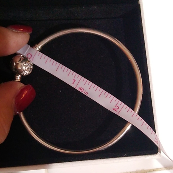 Pandora Ltd Edition Heart of Winter "You Melt my Heart" Bangle Bracelet, MEDIUM - Picture 7 of 9